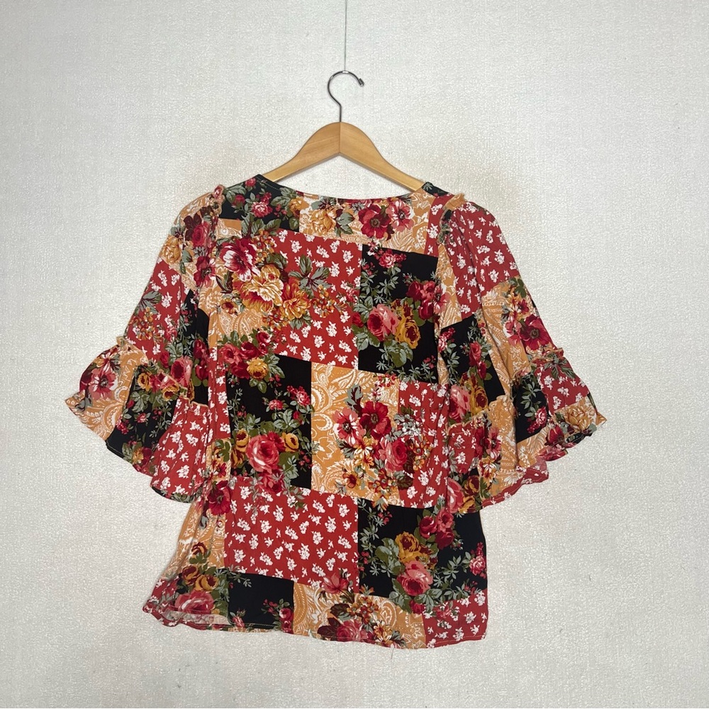 NWT Andree by Unit Floral Patchwork Boho Long Sleeve Top Blouse Size Small - Picture 8 of 9